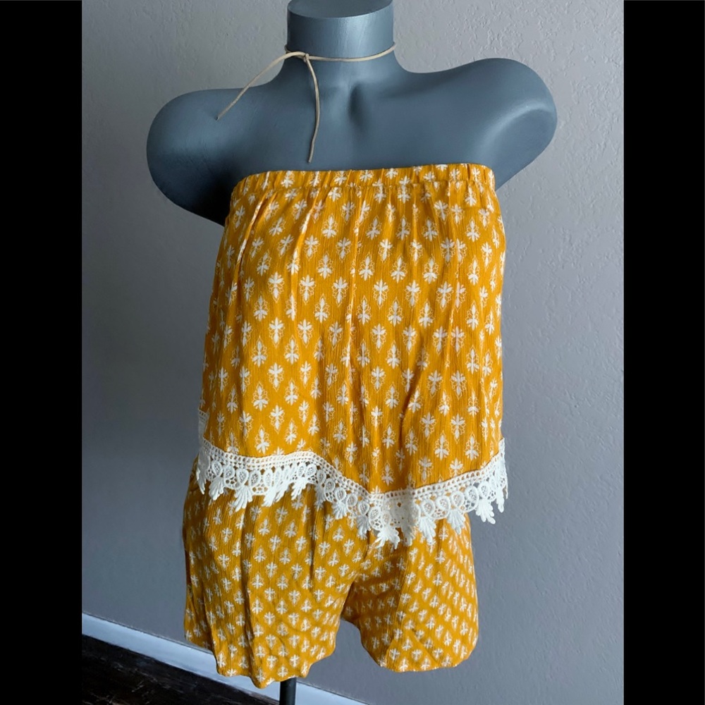 Xhilaration strapless romper